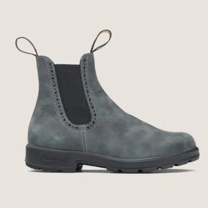 Rustic Black Blundstone Boots
